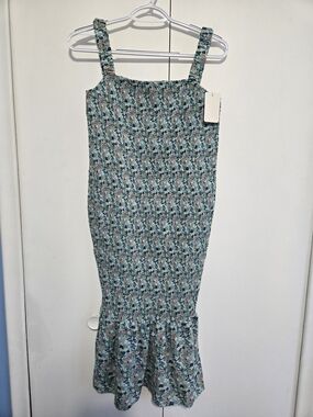 Aiswi Smocked Floral Maternity Dress Women’s Small Blue Sleeveless Ruffle Hem